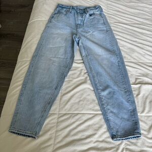 American Eagle Mom Jeans